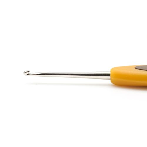 Clover Soft Touch Steel Crochet Hook - 1.75mm Ergonomic Crafting Tool