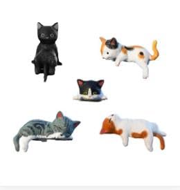 5 Adorable Mini Cat Figurines for Car Decor