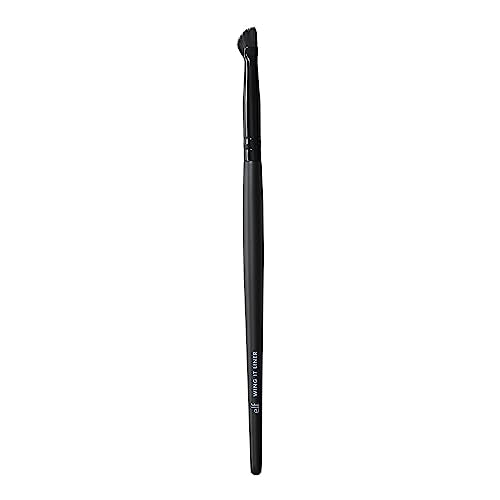 e.l.f. Wing It Curved Eyeliner Brush for Precise Winged Cat-Eye Makeup
