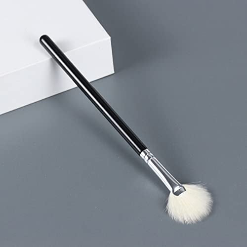 Ksvsonrvi Fan Highlighter Brush for Face Makeup and Blending
