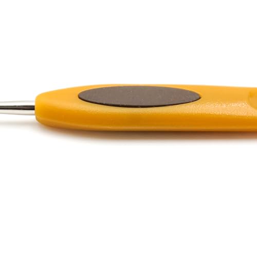 Clover Soft Touch Steel Crochet Hook - 1.75mm Ergonomic Crafting Tool