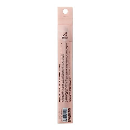 e.l.f. Wing It Curved Eyeliner Brush for Precise Winged Cat-Eye Makeup