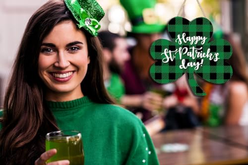 St Patrick's Day Wooden Sign - Green Buffalo Plaid Shamrock Decor