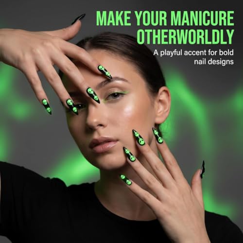 3D Green Alien Polymer Clay Nail Art Slices & Slime Charms