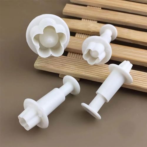 White Flower Plunger Cookie Cutter Set 4Pcs Fondant Mold