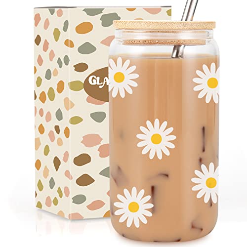 Daisy Aesthetic Coffee Cup with Lid & Straw - 16 oz Glass, White