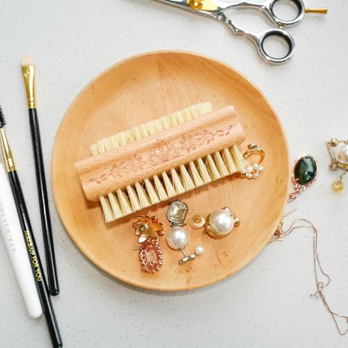 Menesia Wooden Nail Brush - Natural Wood Hand and Fingernail Scrubber