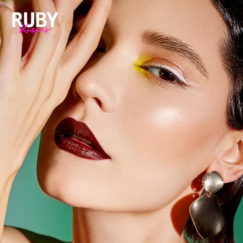 Ruby Kisses Retractable Waterproof Eyeliner - White Out