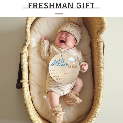 Hello World Baby Announcement Sign - 5.9 Inch Wooden Keepsake