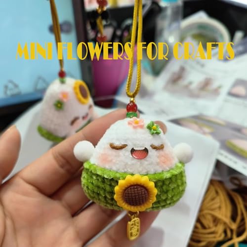 QZRUO Mini Flower Nail Charms Resin Daisy Embellishments for Crafts 80Pcs