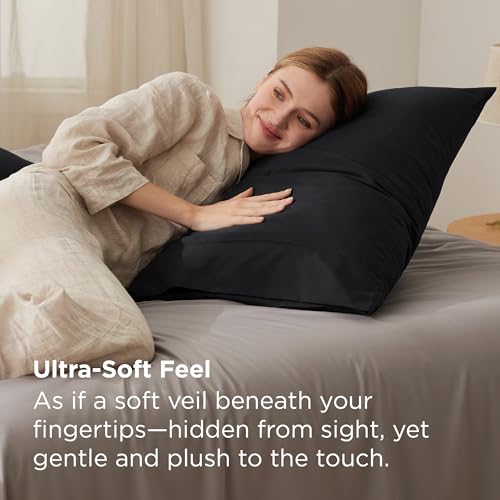 Queen Size Black Pillowcase Set of 2 - Microfiber Wrinkle & Stain Resistant Bed Pillow Covers