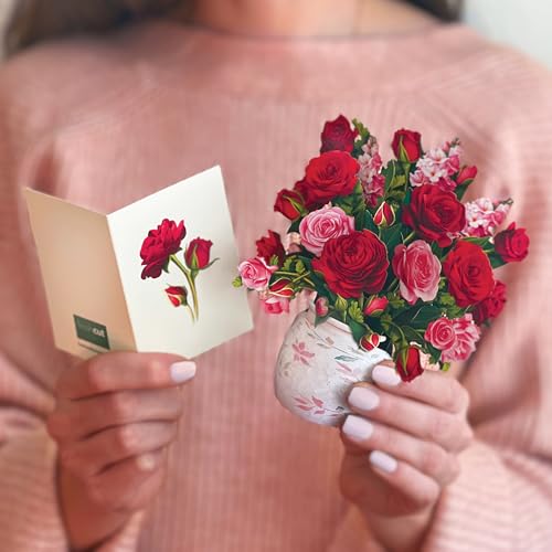 Blooming Roses Mini 3D Pop Up Card – Life-Sized Floral Art Gift