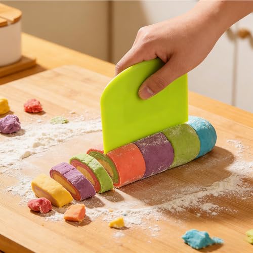 DESKEMAI 2-Piece Flexible Plastic Dough Scraper Set for Baking and Cake Decorating