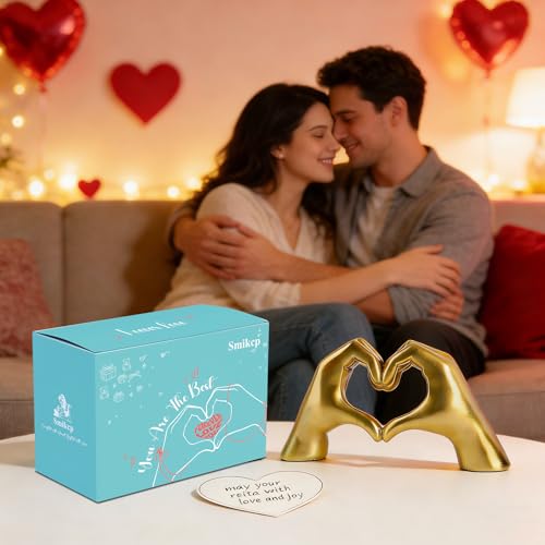 Heart Gesture Sculpture - Modern Gold Resin Hand Statue for Home Decor