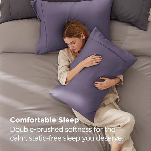 Bedsure Queen Pillow Cases Set of 2 - Ultra-Soft Grayish Purple Microfiber