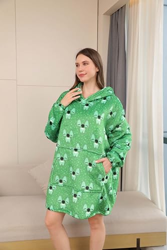 LOKLNEYK Green Alien Wearable Blanket Hoodie, Oversized Sherpa Fleece Lounger