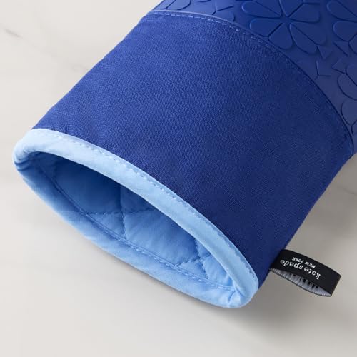 Kate Spade New York Spade Flower Soft Silicone Oven Mitt 2-Pack Set, Heat Resistant, Flexible Non-Slip Silicone Grip, Navy/Blue, 7"X13"