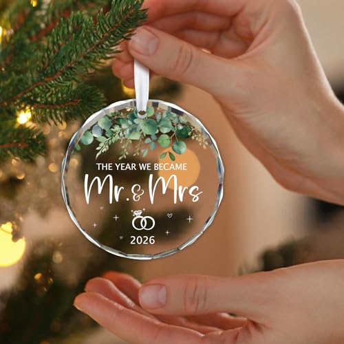 Personalized Wedding Ornament for Couples 2026 - Bridal Shower Keepsake Gift