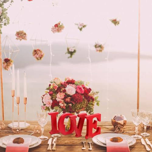 Wooden Love Sign Table Centerpiece 4-Piece Retro Dining Decor