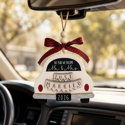 Mr and Mrs Just Married Ornament 2026 - Wedding Gift for Couples