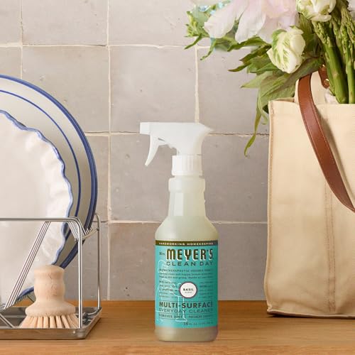Mrs. Meyer's Clean Day All-Purpose Cleaner Spray, Basil, 16 fl. oz - Pack of 1