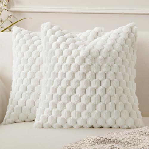 MIULEE White Faux Fur Throw Pillow Covers 18x18 Inch Set of 2