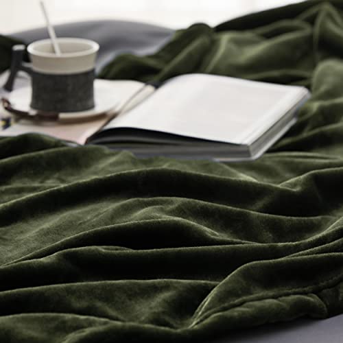 Bedsure Olive Green GentleSoft Fleece Throw Blanket 50x60"