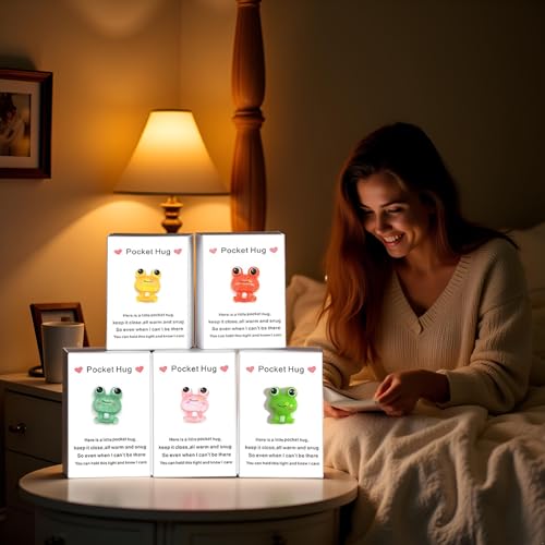Set of 5 Pocket Hug Frog Tokens with Heart - Thoughtful Gifts