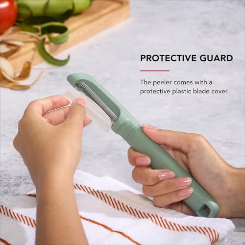 KitchenAid Serrated Vegetable Peeler with Ergonomic Handle
