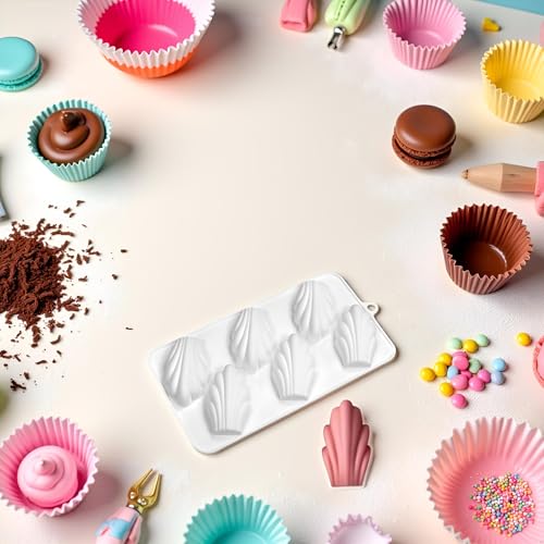 White Savarin Silicone Cake Mold for Baking Mousse Chocolate and Desserts