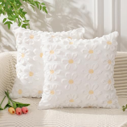 Daisy Spring Pillow Covers 18x18 inch Set of 2 - Soft Plush Polyester