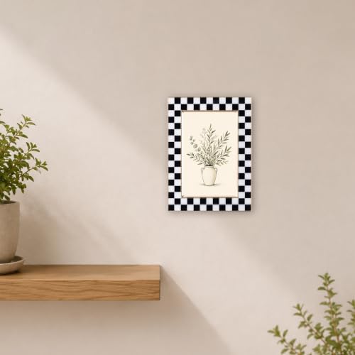 4x6 Checkerboard Picture Frame with Gold Trim and Real Glass