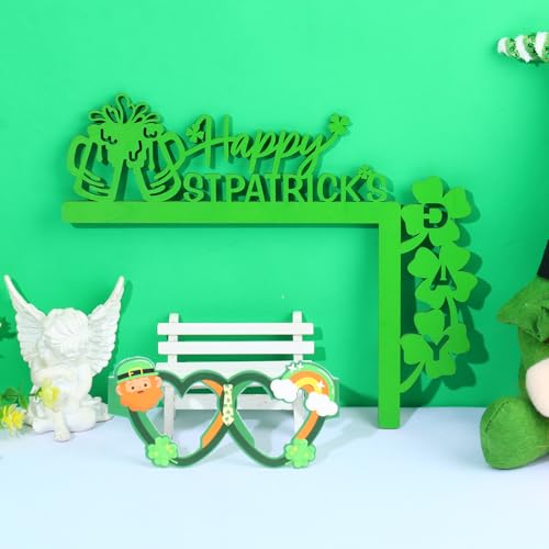 St. Patrick's Day Wooden Shamrock Door Corner Decor - 11x8.9in