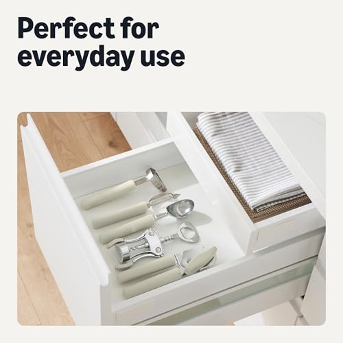 Amazon Basics Vegetable Peelers Set - Ultra-Sharp Stainless Steel, Non-Slip Handle, Dishwasher Safe, 2-Piece