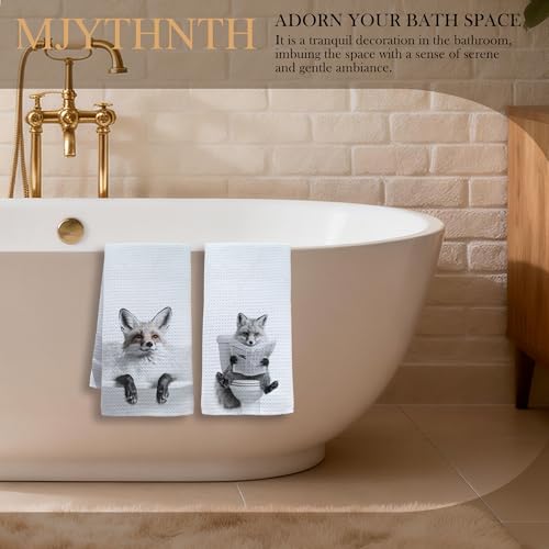 Sketch Fox Hand Towels Set of 2 - Funny Newspaper Fox Bathroom Decor, 16x24 Inches, Black & White Forest Animal Gift