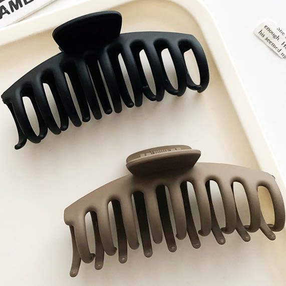 Large Hair Claw Clips 4-Piece Set Non-Slip Strong Hold for Thick and Thin Hair