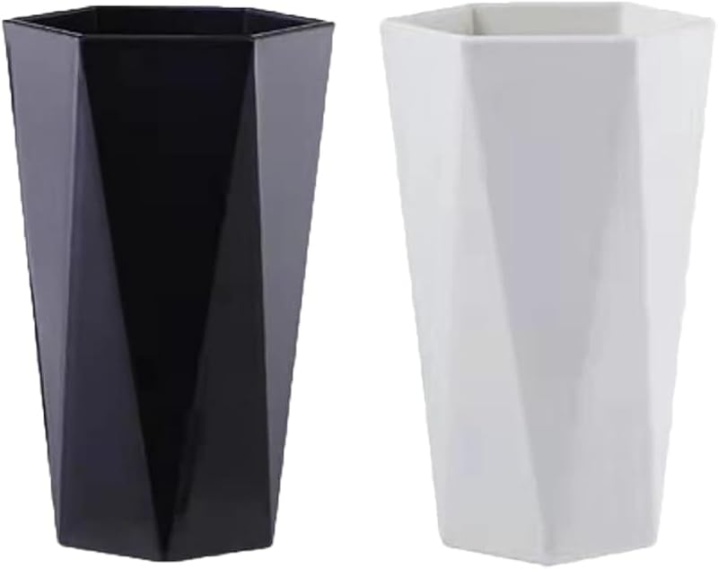 RabyLeo Geometric Plastic Bathroom Tumbler Set, 280ml - Black & Off White