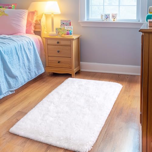 Quntue 2' x 3' White Fluffy Shaggy Rug for Bedroom & Living Room – Soft Cozy Floor Carpet for Kids & Nursery