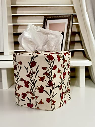 Vintage Floral Fabric Tissue Box Cover - 4.4"x4.4"x5.1"
