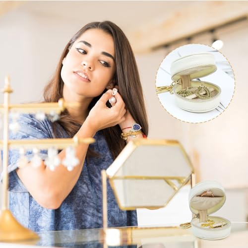 AUUTI Portable Ring Keychain Holder - Small Travel Jewelry Case, White