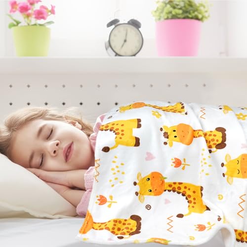 Giraffe Flannel Blanket 50x60 Inch - Soft Cozy Safari Animal Throw for Sofa & Bed - Animal Lover Gift, Variation: Giraffe / Animal Print