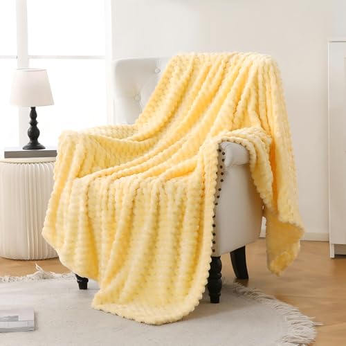 Bnuitland Light Yellow Flannel Throw Blanket 50x40 Inch - Soft & Cozy