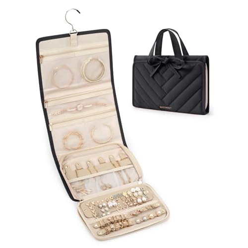 BAGSMART Travel Jewelry Case Organizer, Large Capacity Foldable Jewelry Roll for Journey - Rings, Necklaces, Earrings, Bracelets, Fashion Black
