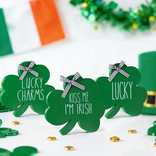 St. Patrick's Day Wooden Shamrock Table Signs - 3 PCS Decor