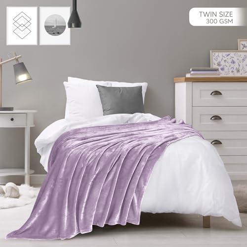 Utopia Bedding Twin Size Lilac Fleece Blanket (60x80 Inches)
