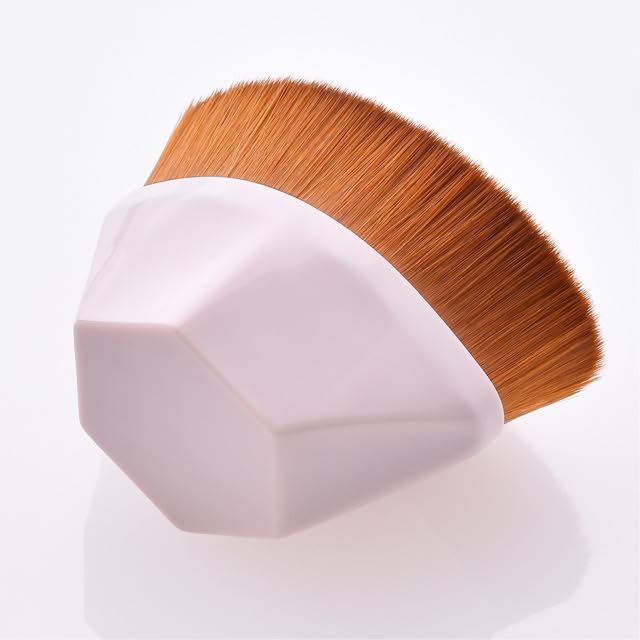 Professional Kabuki Foundation Makeup Brush with Protective Case