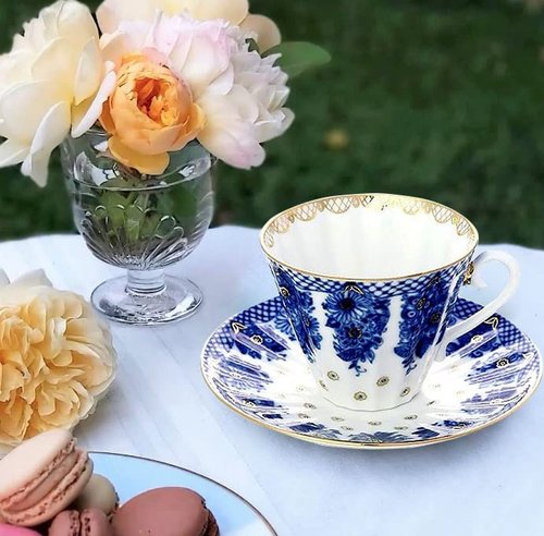Lomonosov Porcelain Tea Cup and Saucer Set Radiant Basket 2pc 7.95 oz/235 ml