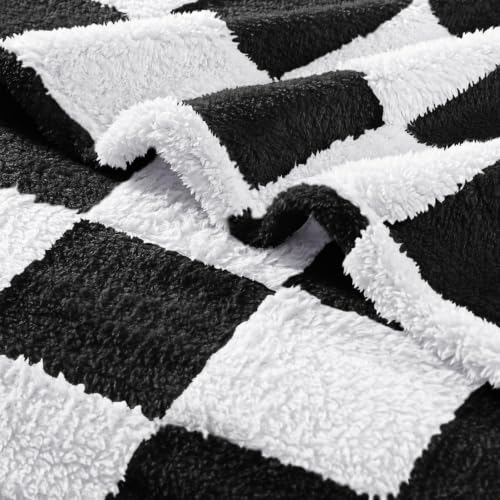 Exclusivo Mezcla Large Checkered Fleece Throw Blanket - Black / 50x60 inches