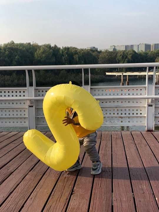 Yellow Number 0 Balloon - 40 Inch Birthday Decoration for Milestone Celebrations