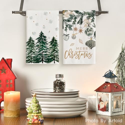 Christmas Kitchen Towels Set of 4 18x26 Inch Green Holiday Dish Towels